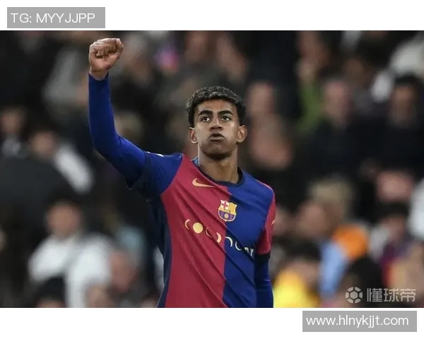 巴萨签下新秀!西班牙人青训中场加盟加强中场实力